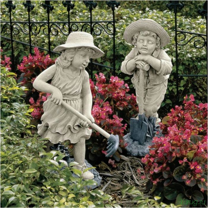 Красивые садовые скульптуры — как выбрать и установить своими руками? Скульптуры: из дерева, гипса, металла, растительных композиций
